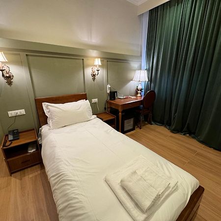 Modi Hotel 利沃诺 外观 照片