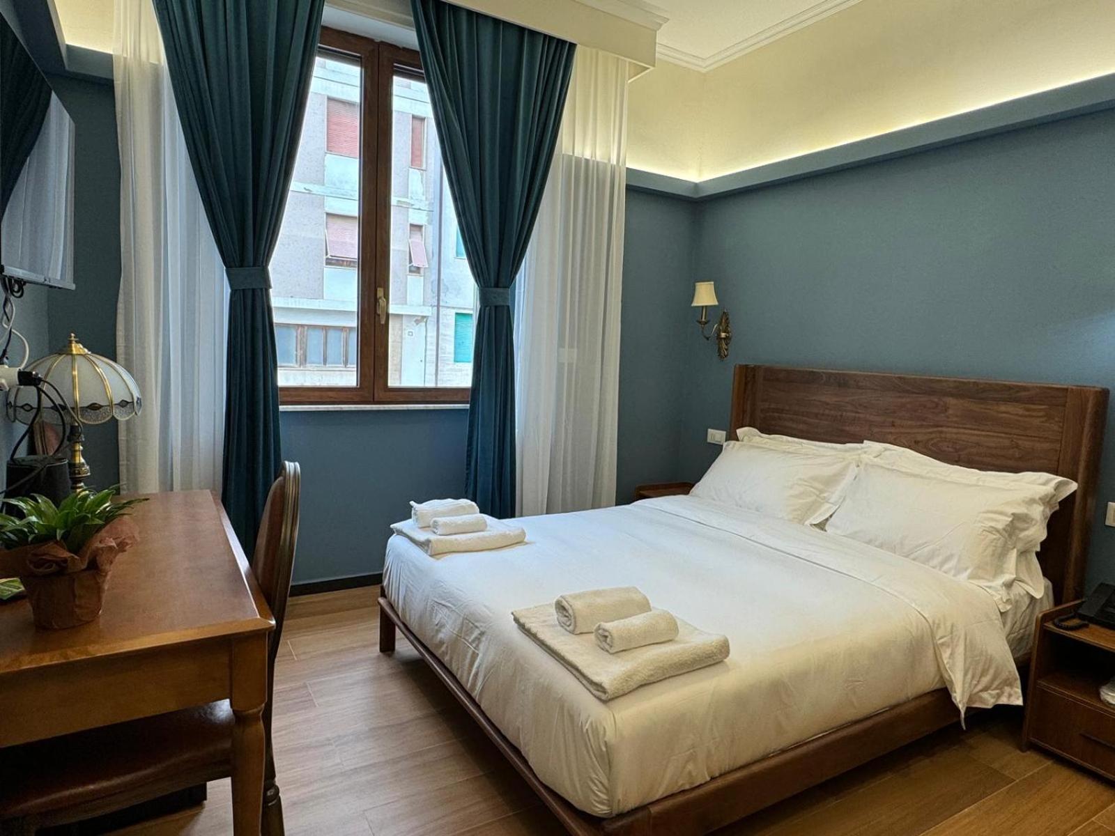 Modi Hotel 利沃诺 外观 照片