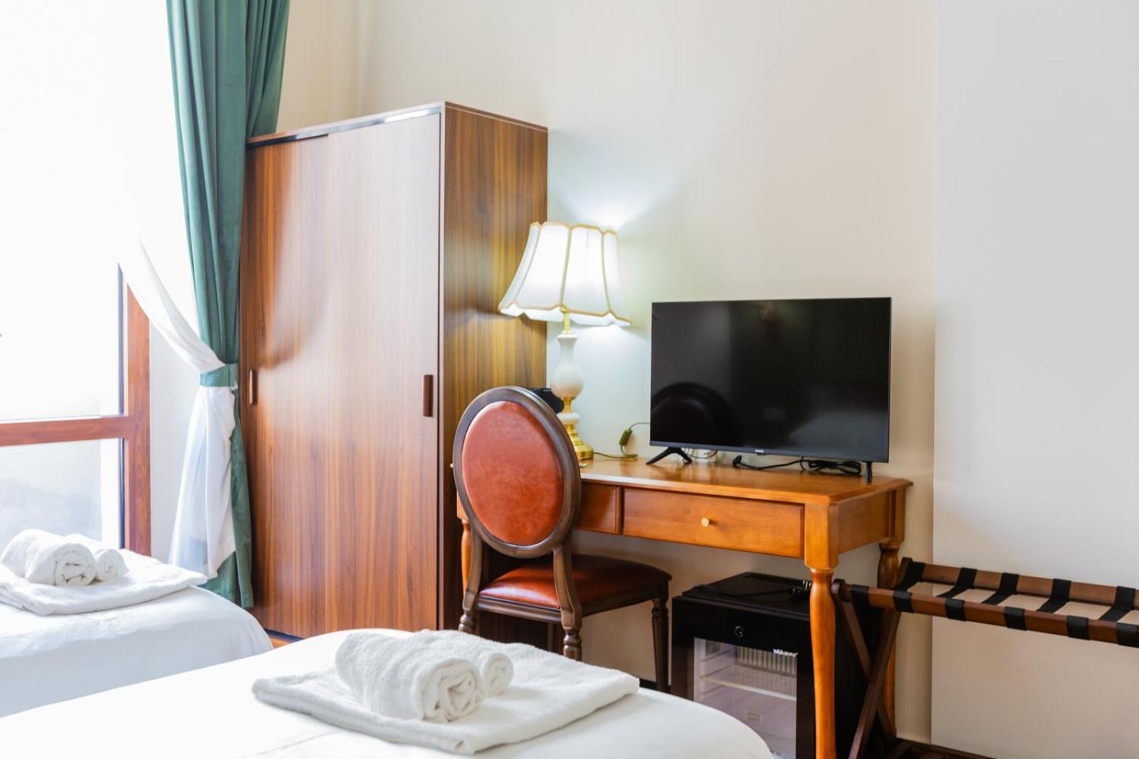 Modi Hotel 利沃诺 外观 照片