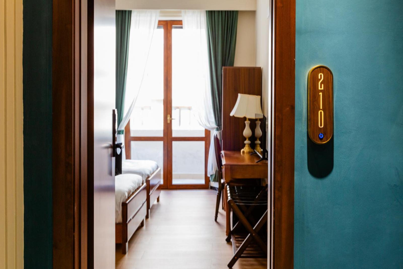 Modi Hotel 利沃诺 外观 照片