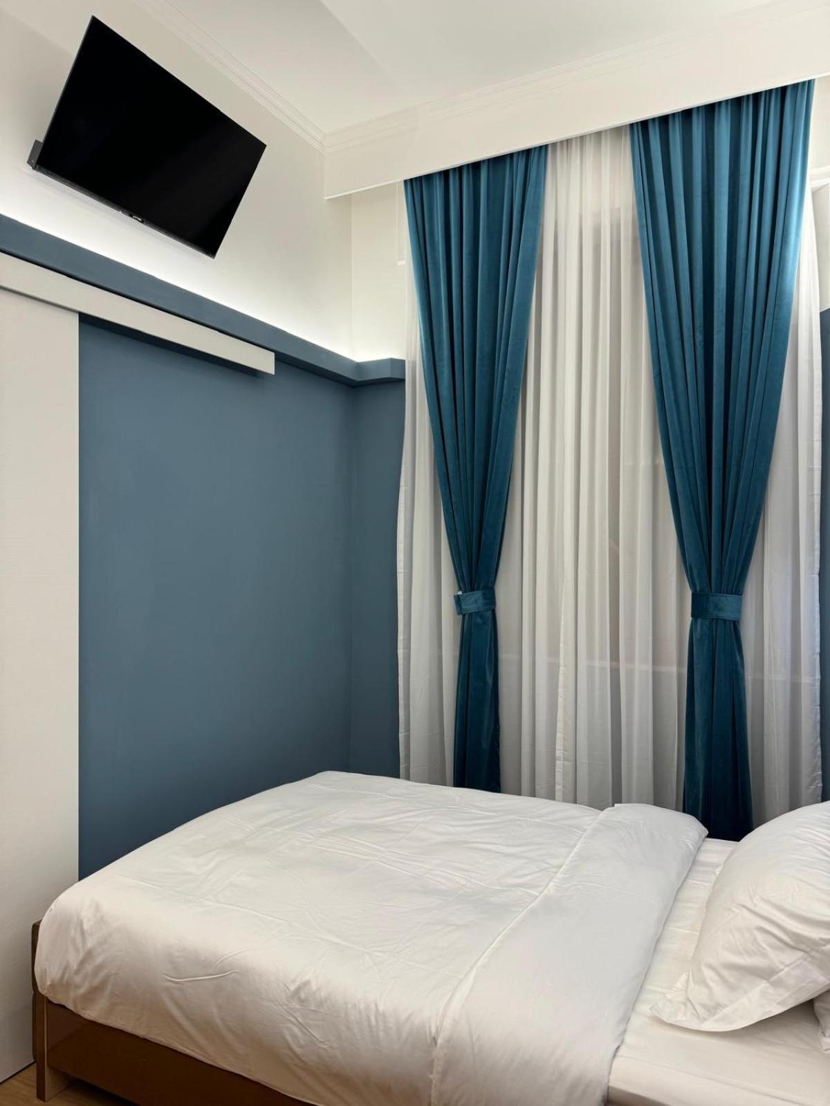Modi Hotel 利沃诺 外观 照片
